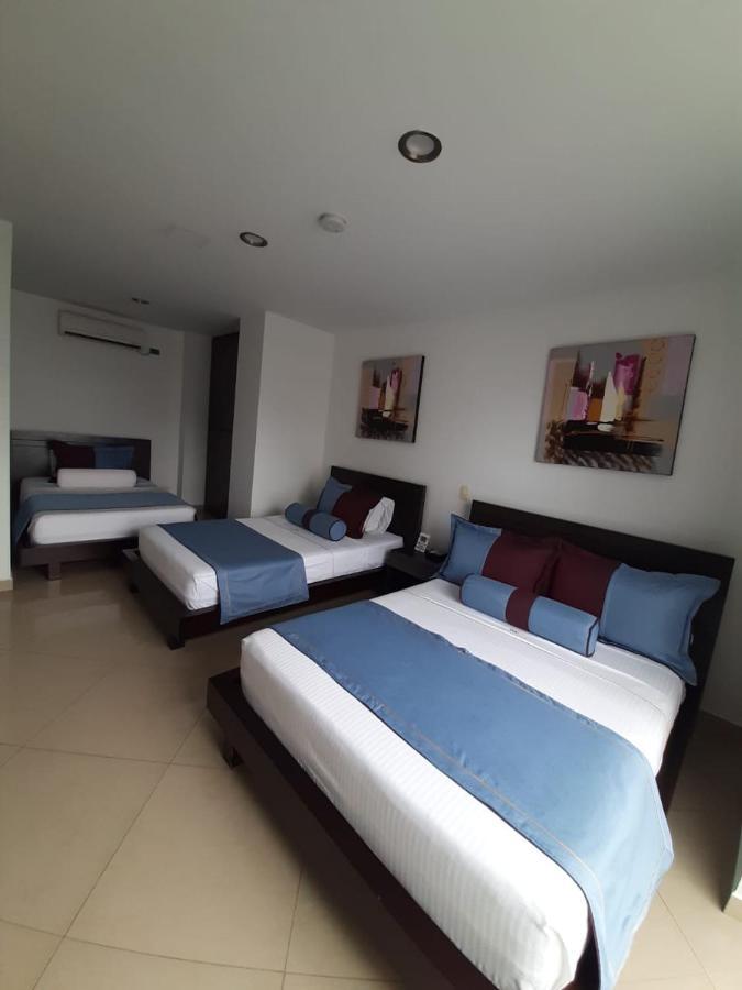 Hotel Medellin Gold Екстериор снимка