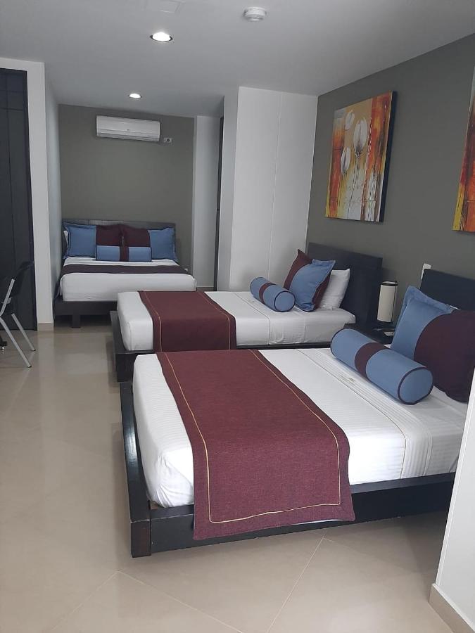 Hotel Medellin Gold Екстериор снимка