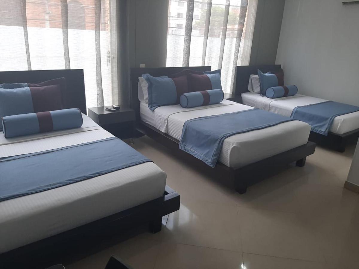 Hotel Medellin Gold Екстериор снимка
