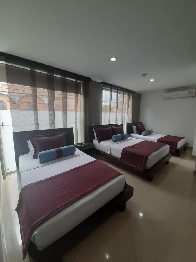 Hotel Medellin Gold Екстериор снимка