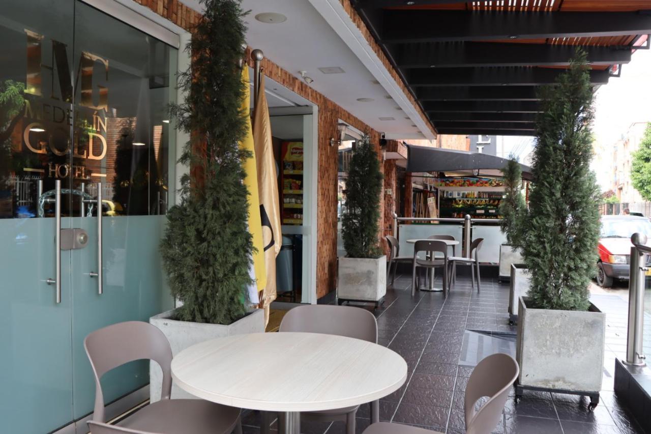 Hotel Medellin Gold Екстериор снимка