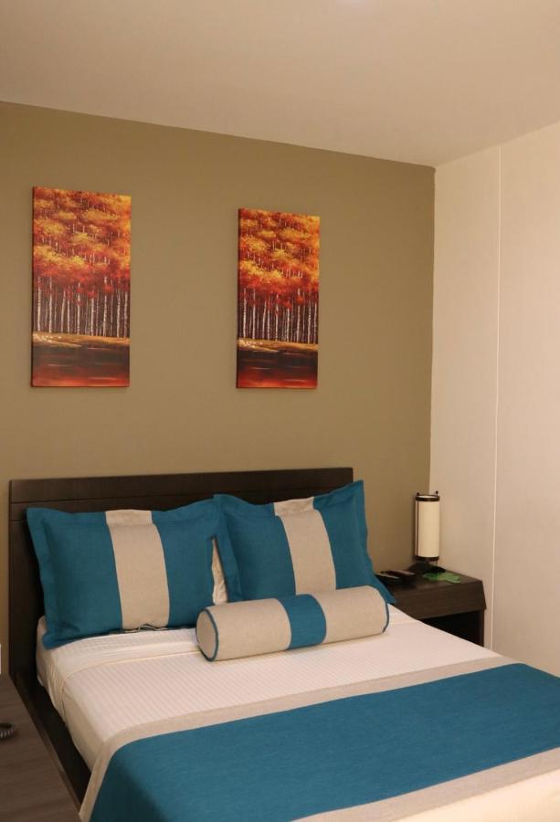 Hotel Medellin Gold Екстериор снимка
