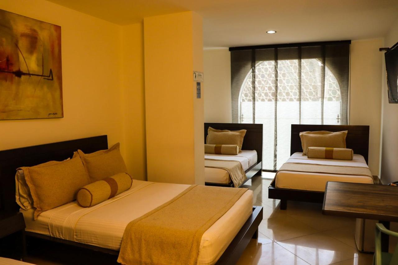 Hotel Medellin Gold Екстериор снимка