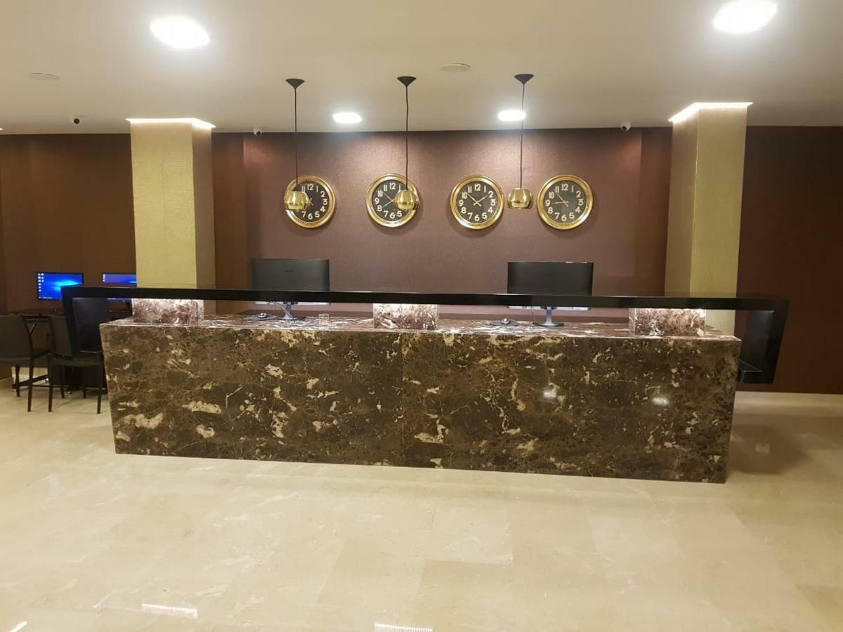Hotel Medellin Gold Екстериор снимка